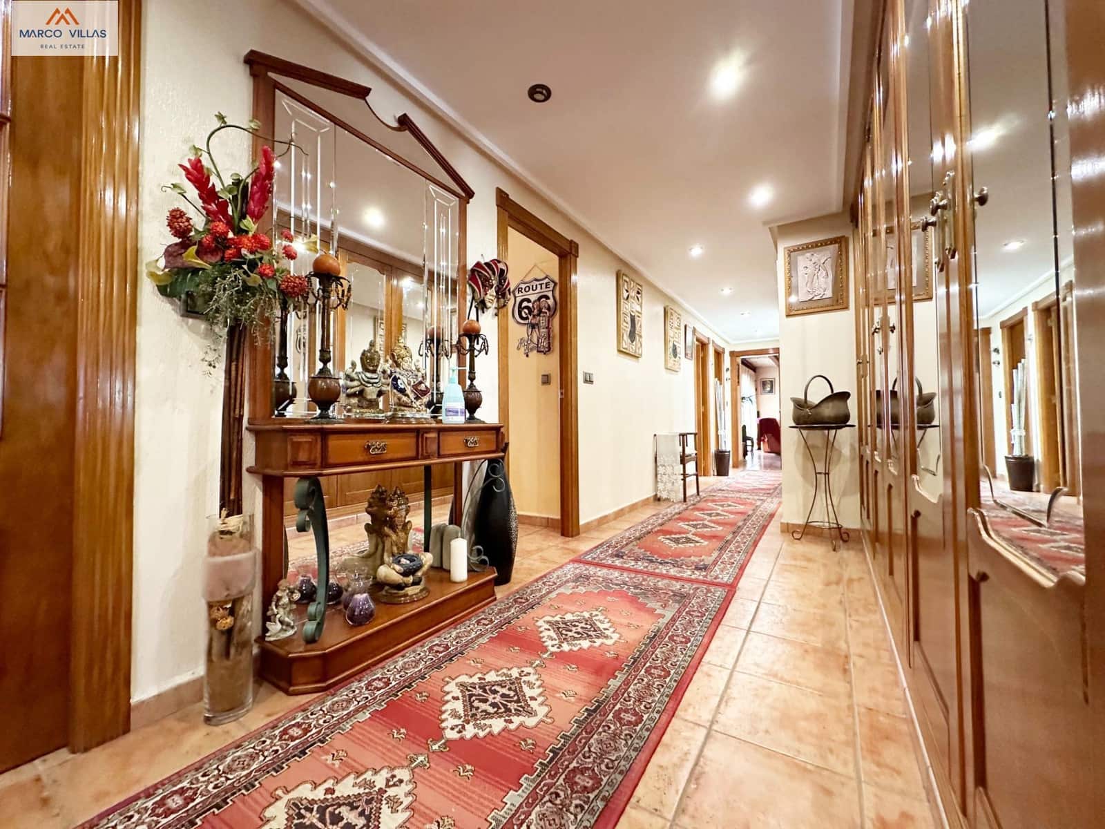 4 soverom Villa til salgs i Guardamar del Segura med garasje - € 485 000 (Ref: 8089735)