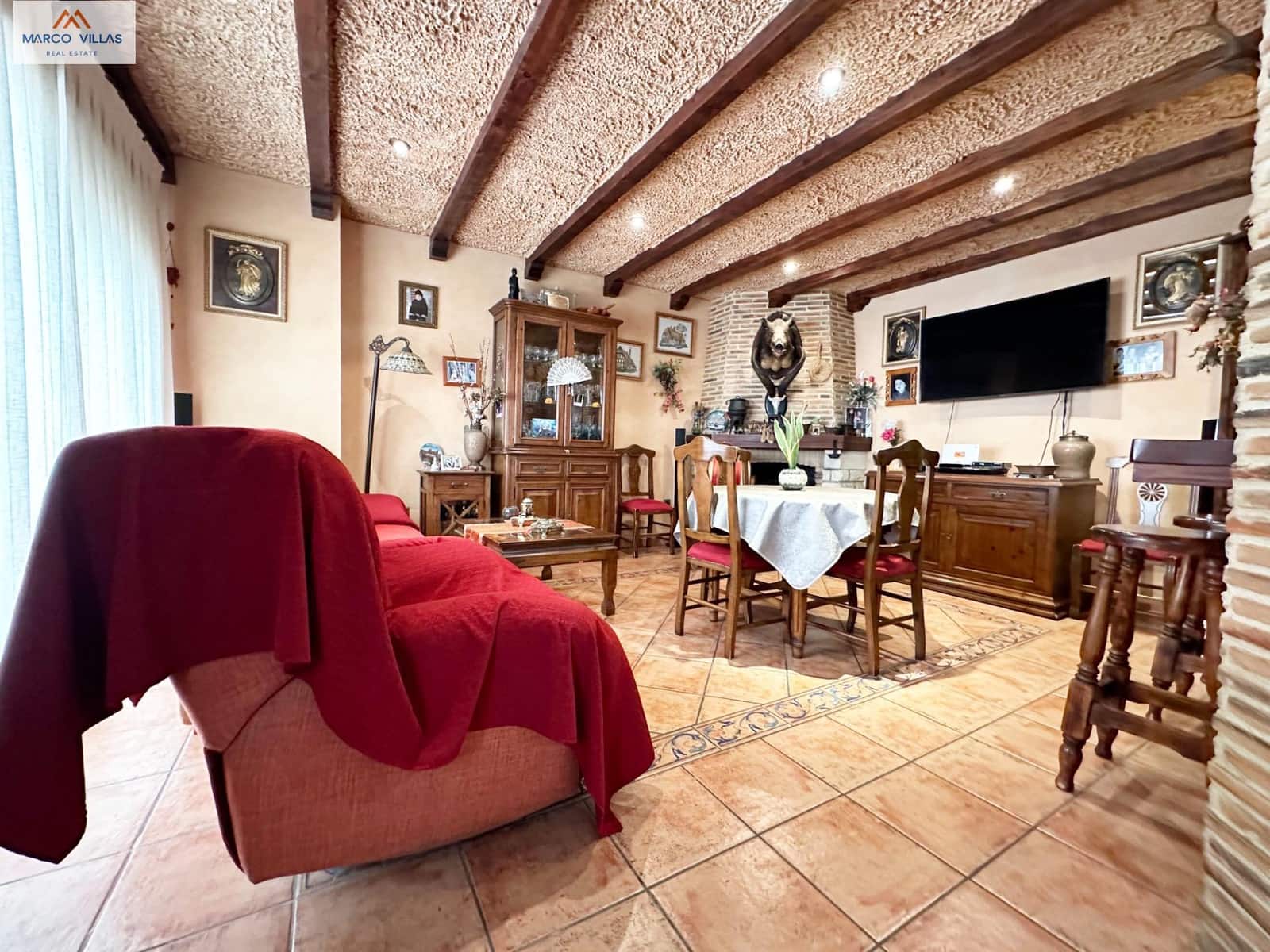 4 soverom Villa til salgs i Guardamar del Segura med garasje - € 485 000 (Ref: 8089735)