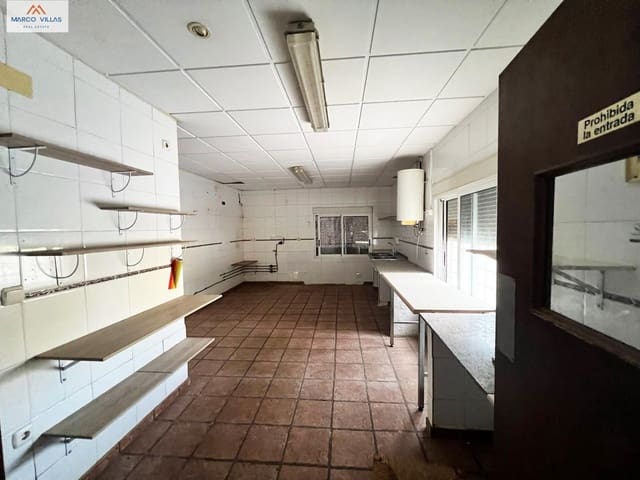 Restaurant/Bar for sale in Guardamar del Segura - € 399,000 (Ref: 8100835)