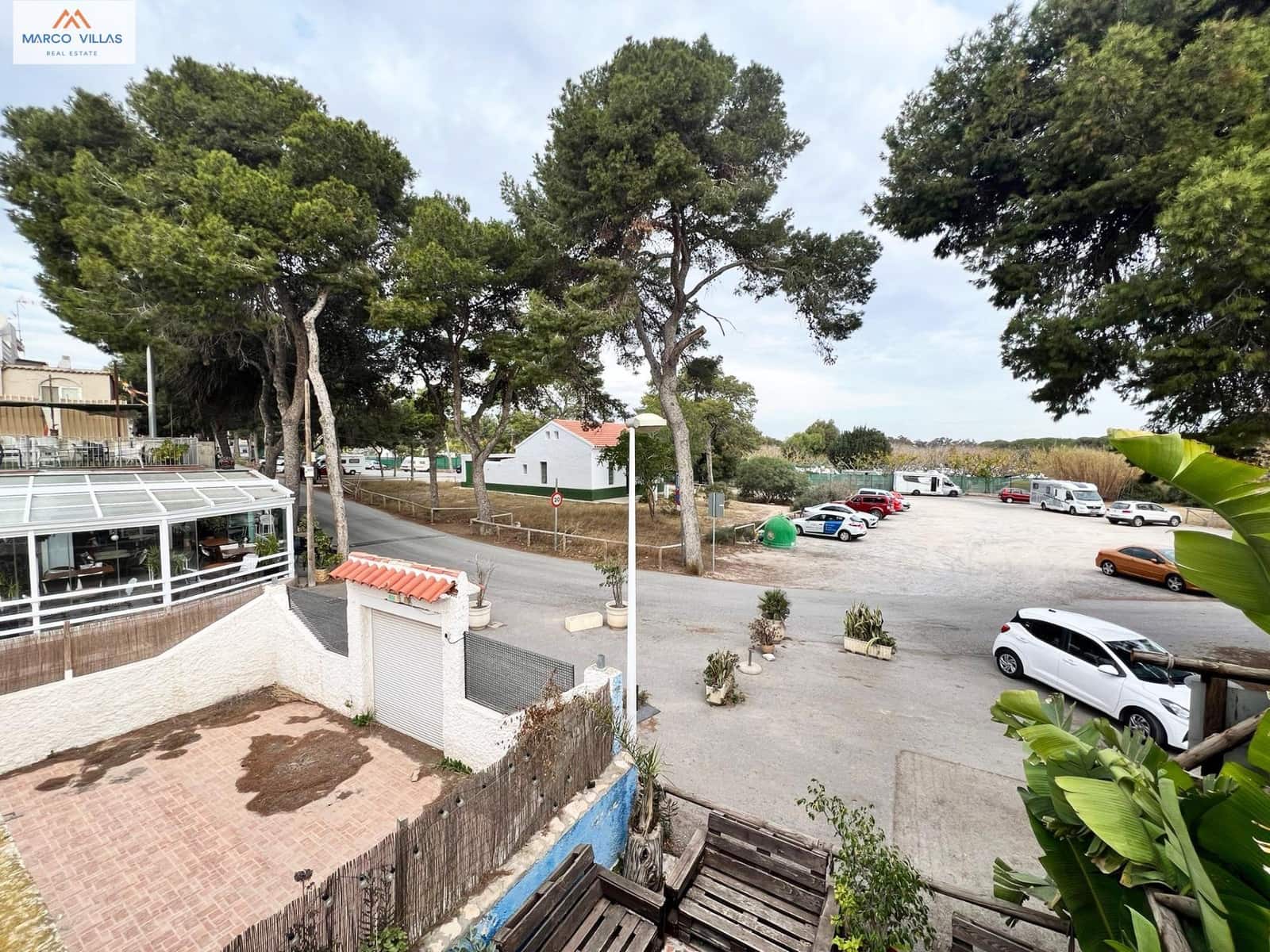 Restaurant/Bar til salg i Guardamar del Segura - € 399.000 (Ref: 8100835)