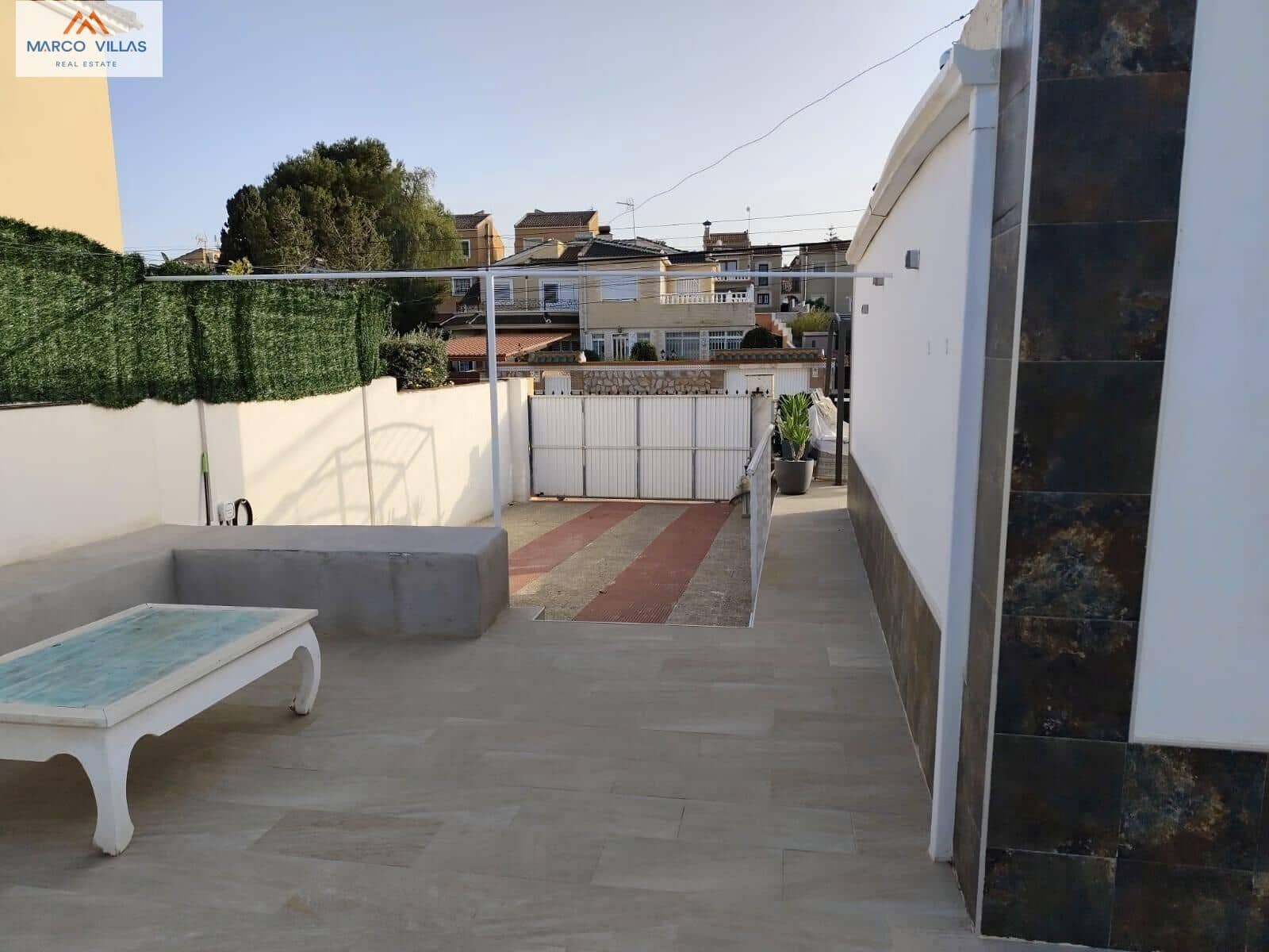 3 bedroom Villa for sale in Torrevieja with pool garage - € 399,000 (Ref: 8247752)