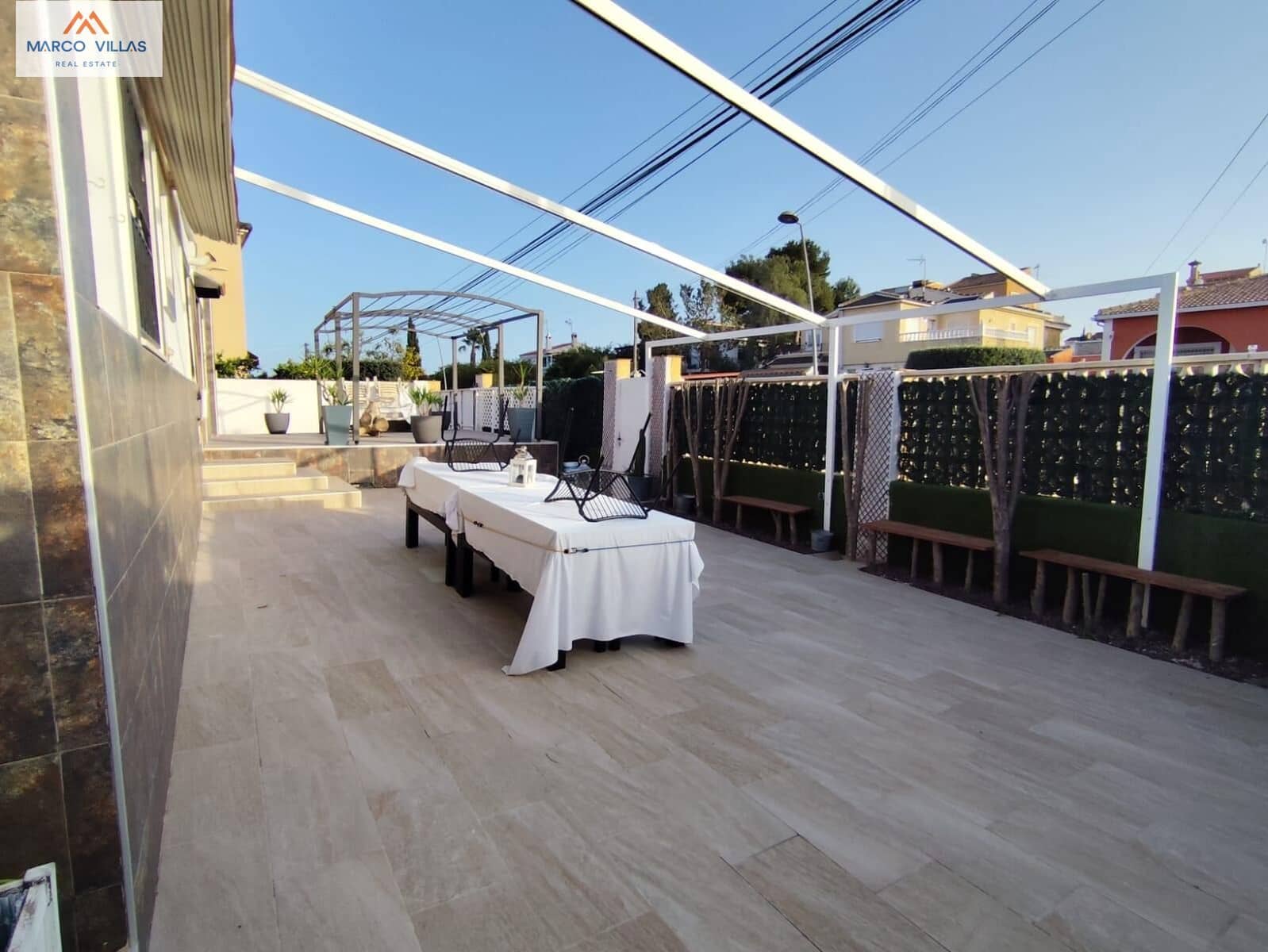 3 bedroom Villa for sale in Torrevieja with pool garage - € 399,000 (Ref: 8247752)