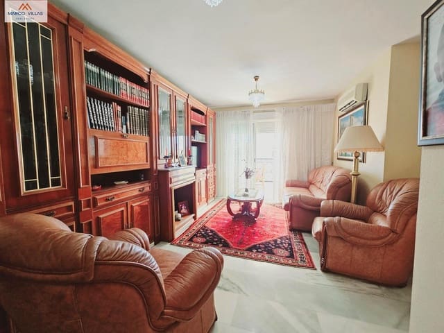 3 bedroom Penthouse for sale in Guardamar del Segura with garage - € 315,000 (Ref: 8289471)