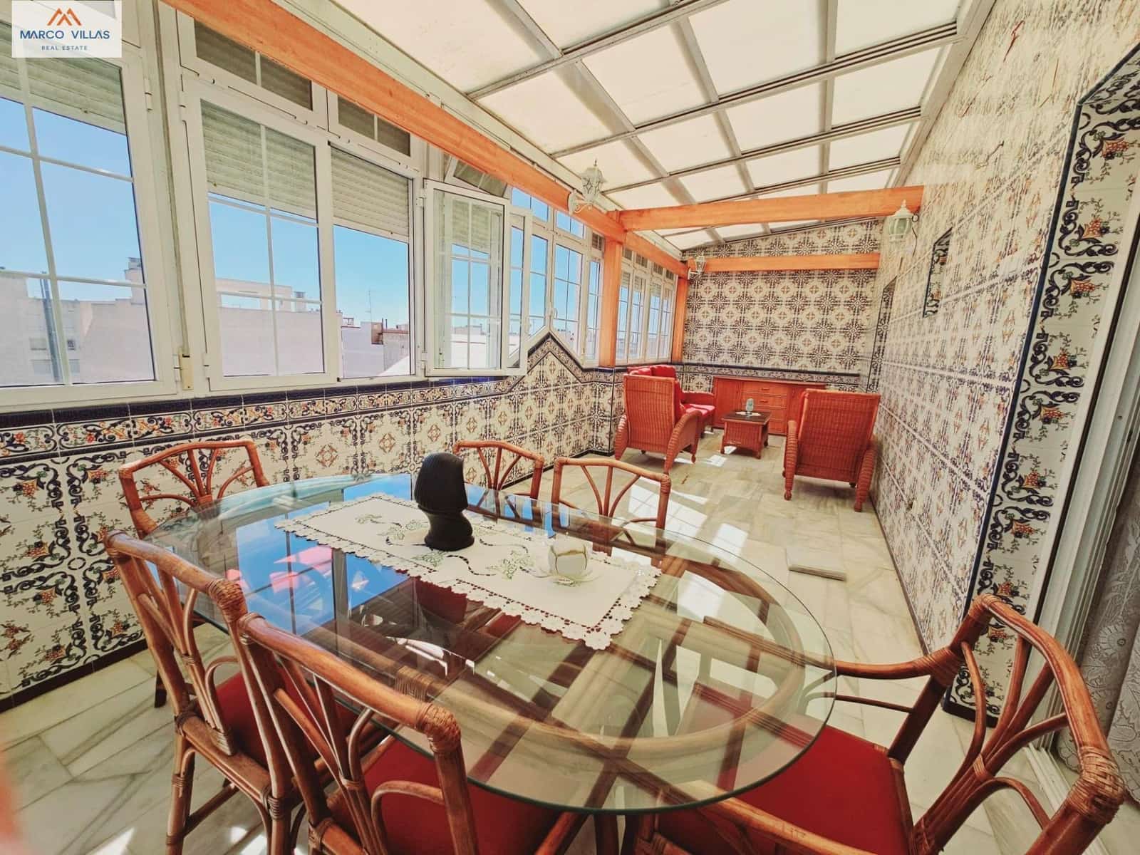 3 bedroom Penthouse for sale in Guardamar del Segura with garage - € 315,000 (Ref: 8289471)