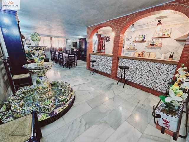 3 bedroom Penthouse for sale in Guardamar del Segura with garage - € 315,000 (Ref: 8289471)