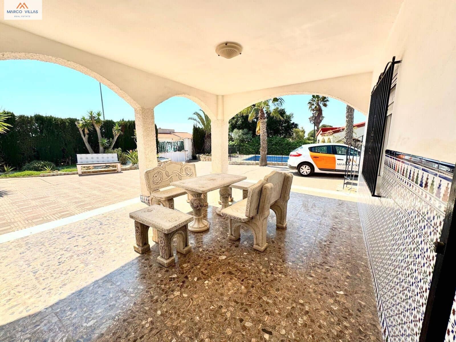 4 quarto Moradia para venda em San Fulgencio com piscina garagem - 379 000 € (Ref: 8403354)