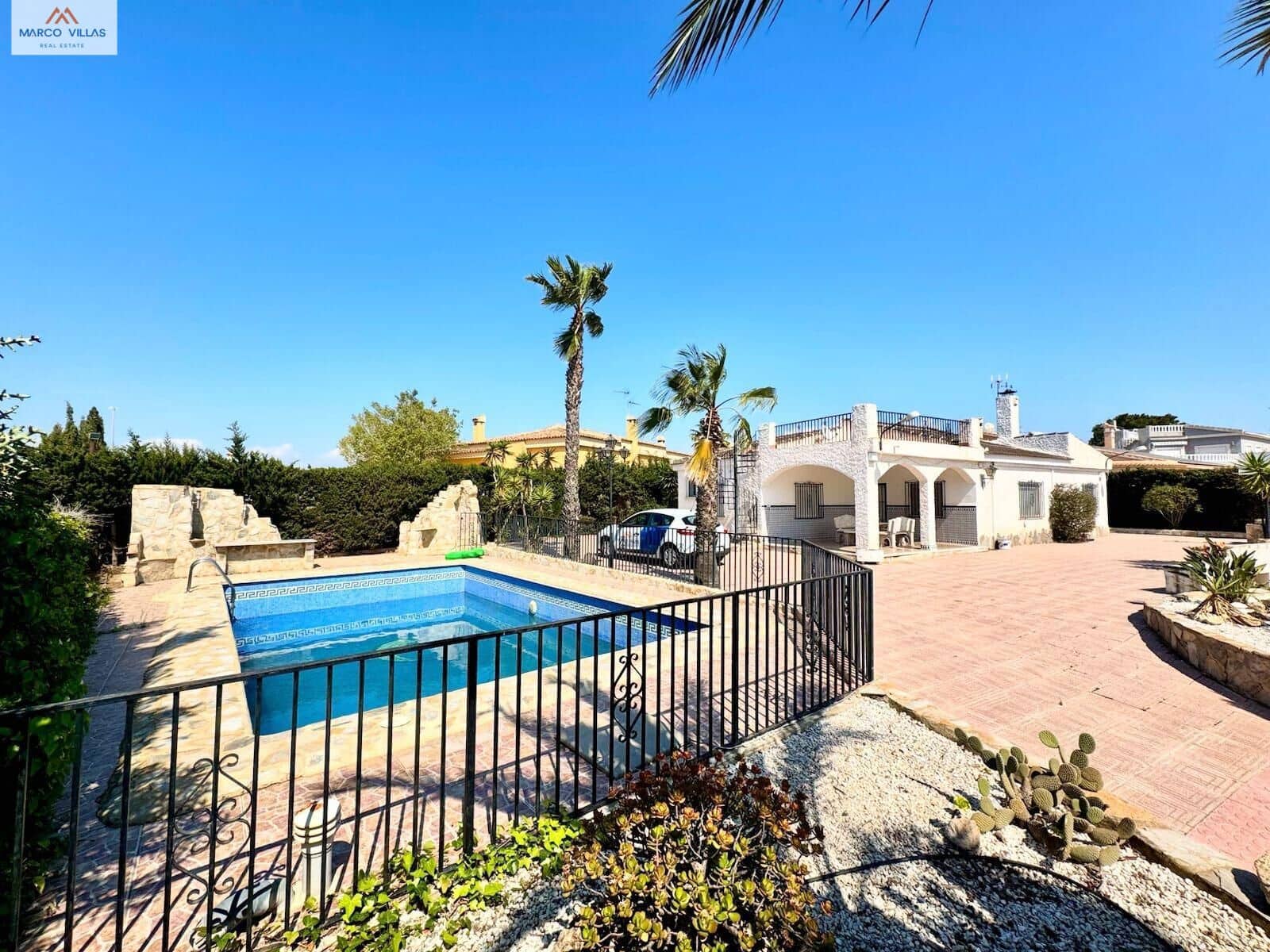 4 quarto Moradia para venda em San Fulgencio com piscina garagem - 379 000 € (Ref: 8403354)