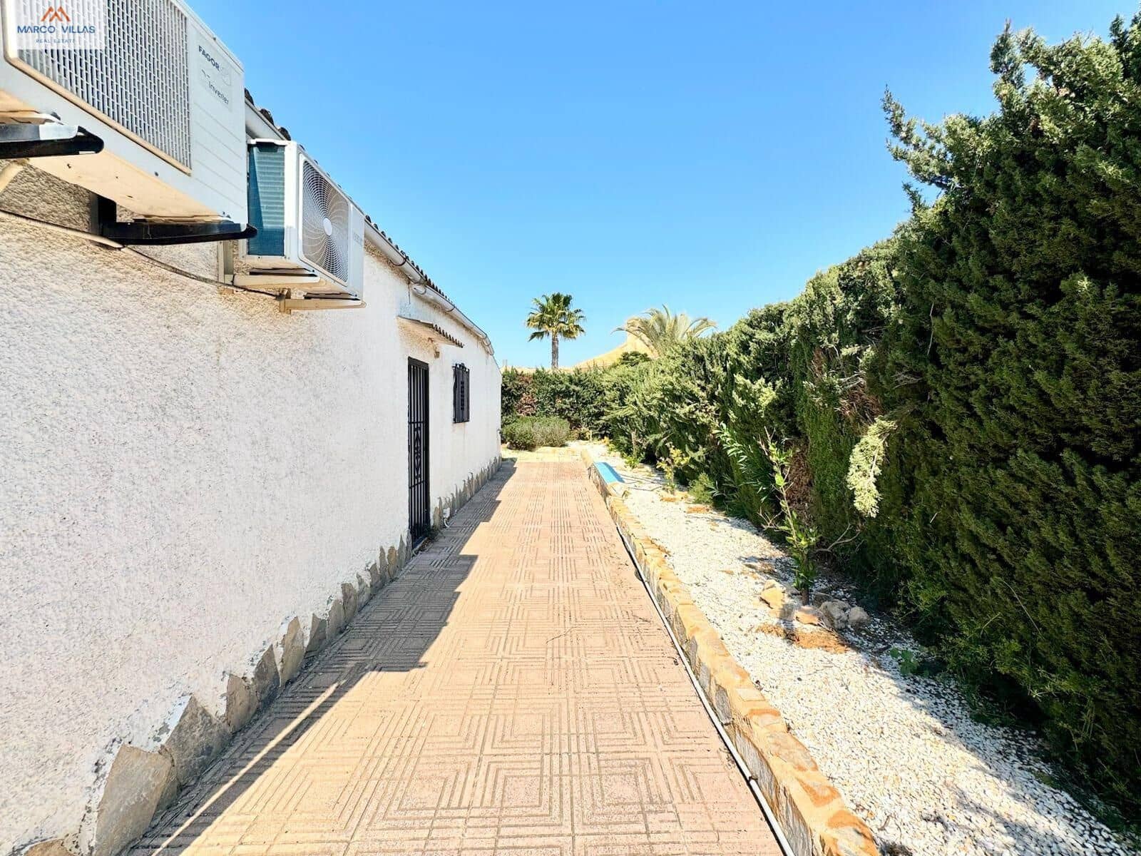 4 quarto Moradia para venda em San Fulgencio com piscina garagem - 379 000 € (Ref: 8403354)