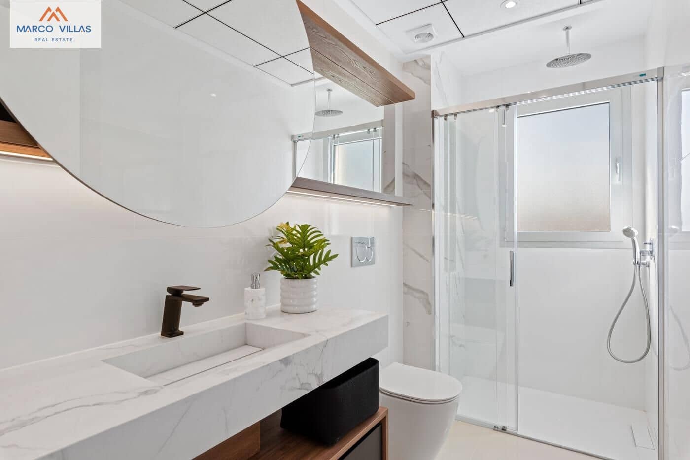 4 bedroom Villa for sale in Ciudad Quesada with pool garage - € 985,000 (Ref: 8589177)