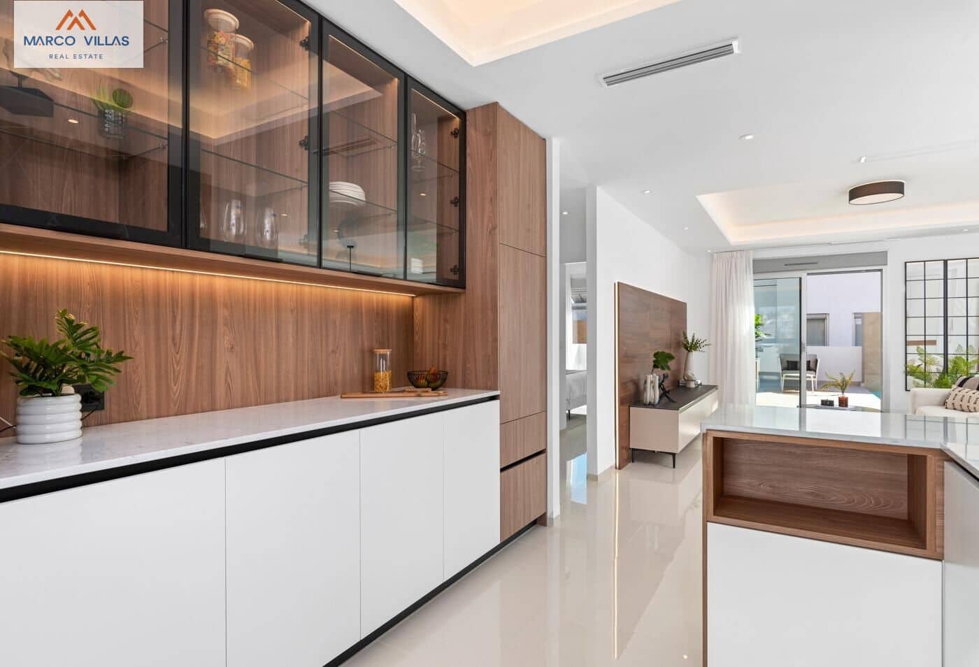 4 bedroom Villa for sale in Ciudad Quesada with pool garage - € 985,000 (Ref: 8589177)