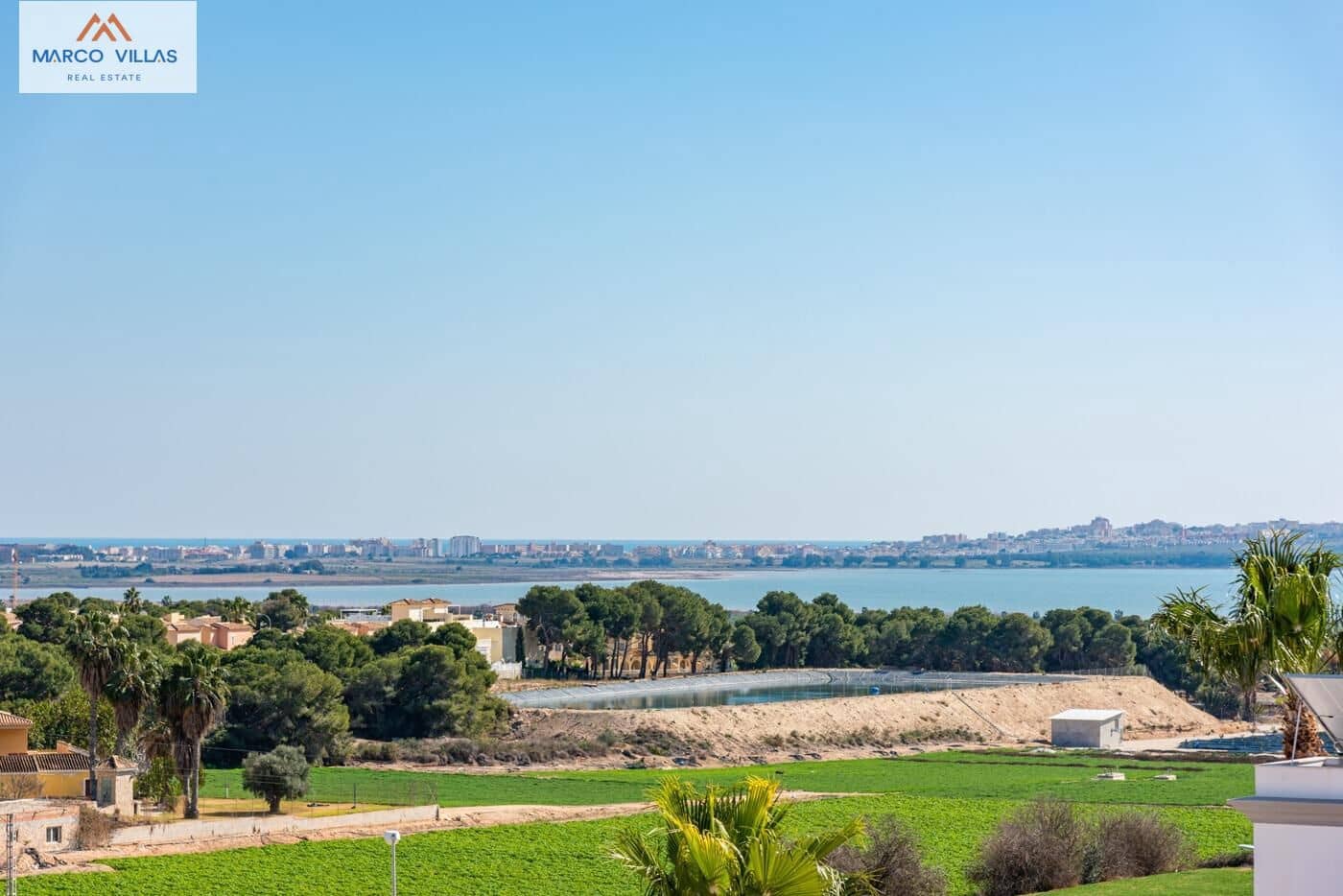 4 bedroom Villa for sale in Ciudad Quesada with pool garage - € 985,000 (Ref: 8589177)