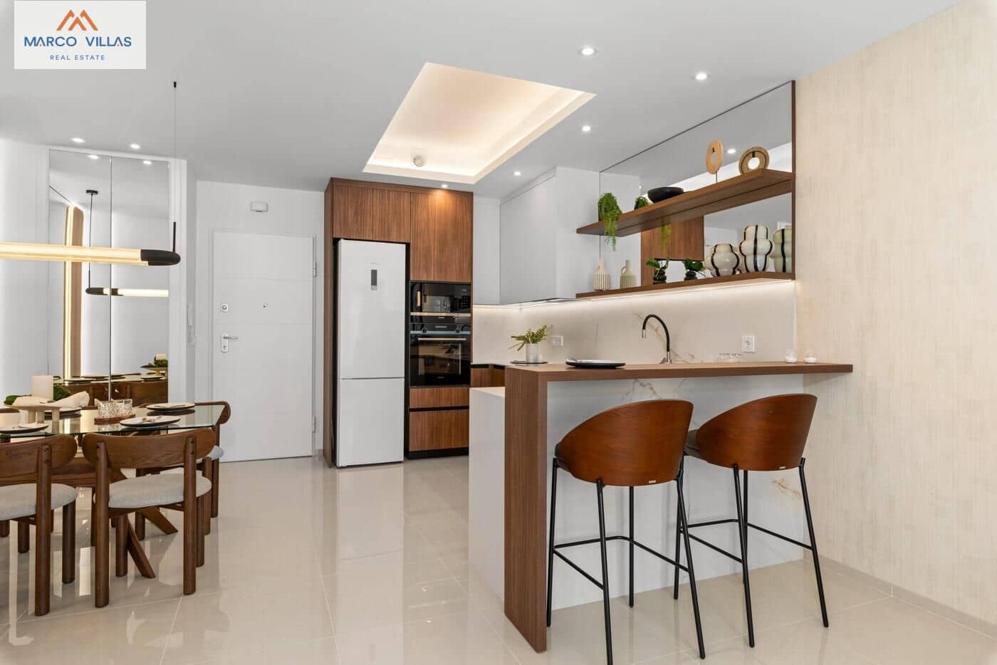 3 soverom Rekkehus til salgs i Ciudad Quesada med svømmebasseng garasje - € 397 000 (Ref: 8599843)