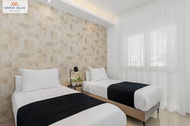 3 chambre Villa/Maison Mitoyenne à vendre à Ciudad Quesada, Rojales avec piscine garage - 397 000 € (Ref: 8599843)