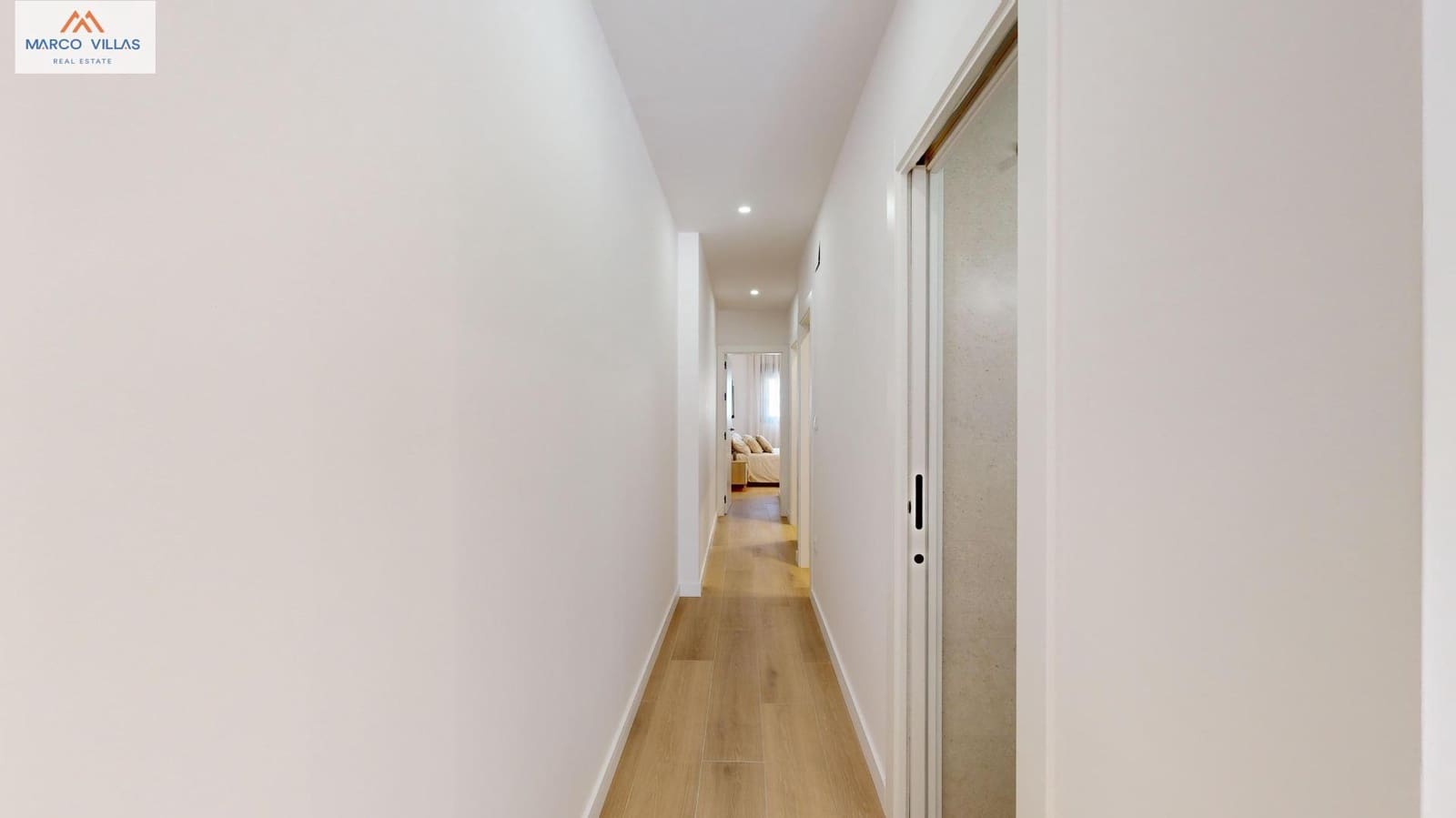 3 bedroom Apartment for sale in Guardamar del Segura with pool - € 284,500 (Ref: 8626749)