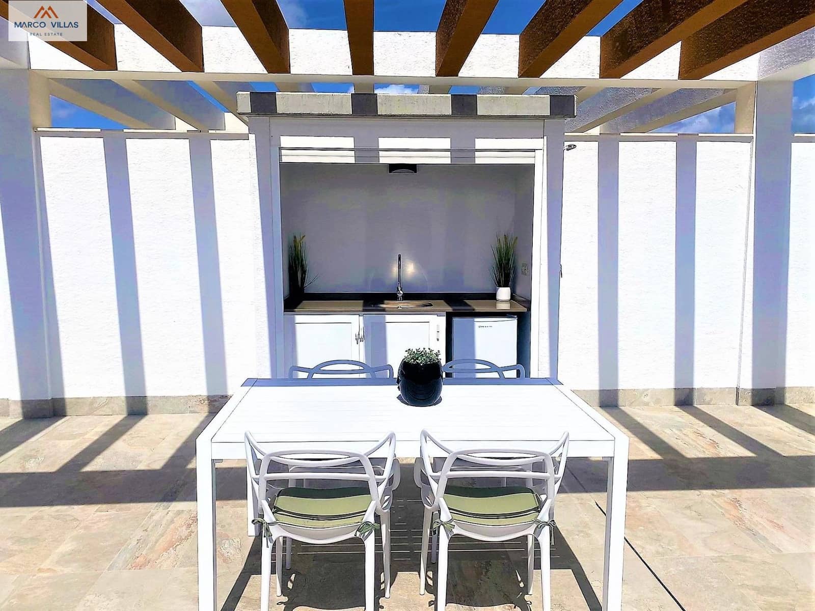 2 slaapkamer Appartement te koop in Pilar de la Horadada met zwembad garage - € 269.900 (Ref: 8672040)