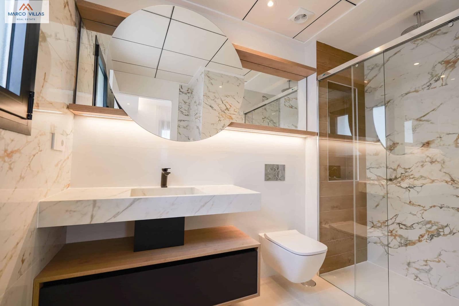 3 chambre Villa/Maison à vendre à Ciudad Quesada avec piscine garage - 813 500 € (Ref: 8682432)