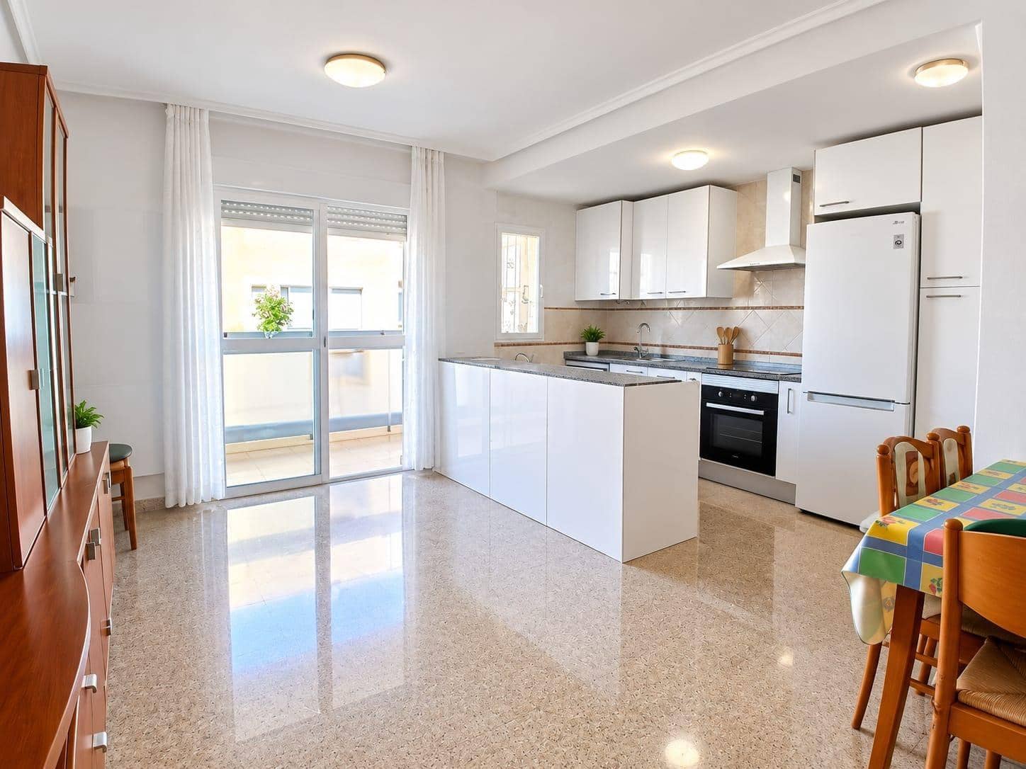 2 chambre Appartement à vendre à Guardamar del Segura avec garage - 189 000 € (Ref: 8722362)