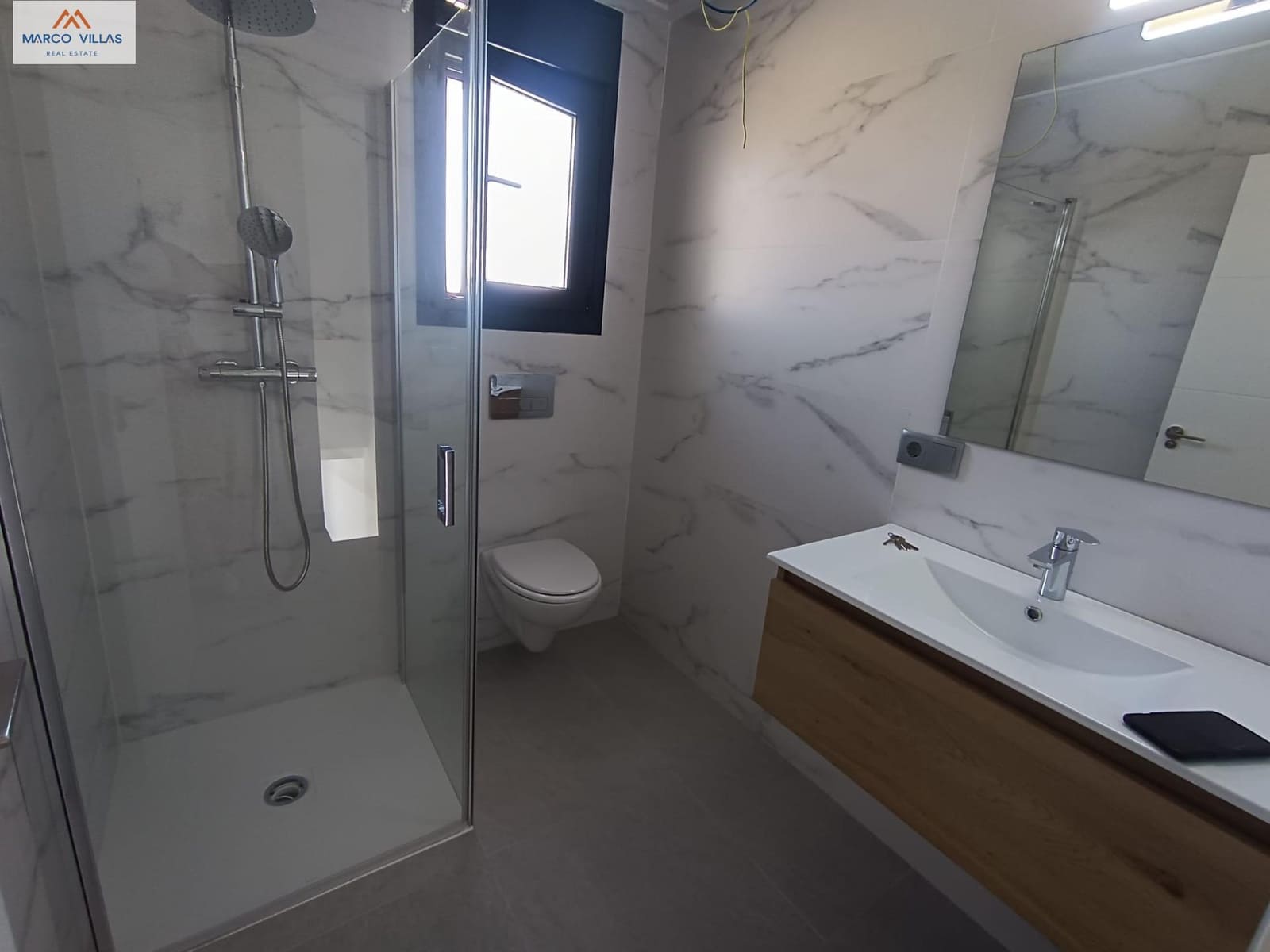 3 makuuhuone Huvila myytävänä paikassa Daya Nueva mukana uima-altaan - 290 000 € (Ref: 8741611)