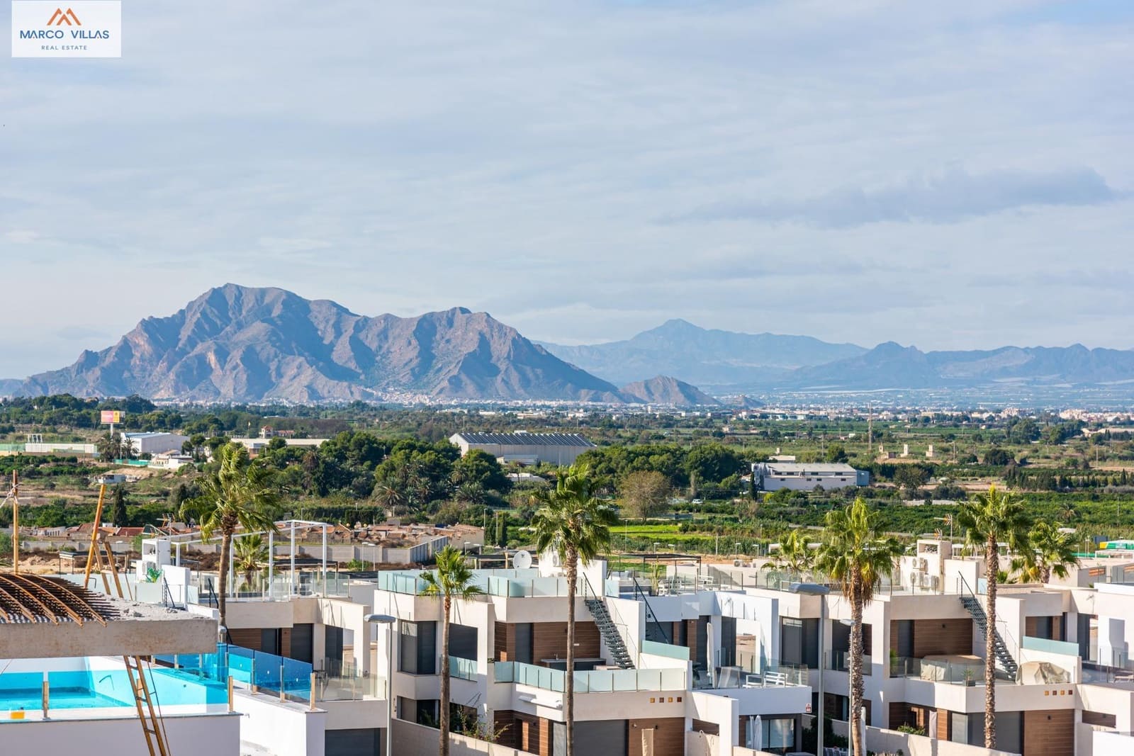 3 bedroom Villa for sale in Benijofar with pool - € 420,000 (Ref: 8741614)