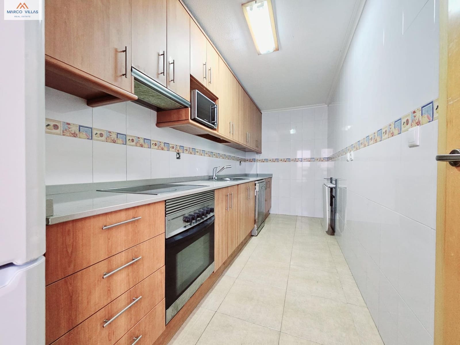 3 bedroom Apartment for sale in Torrevieja - € 159,900 (Ref: 8809738)