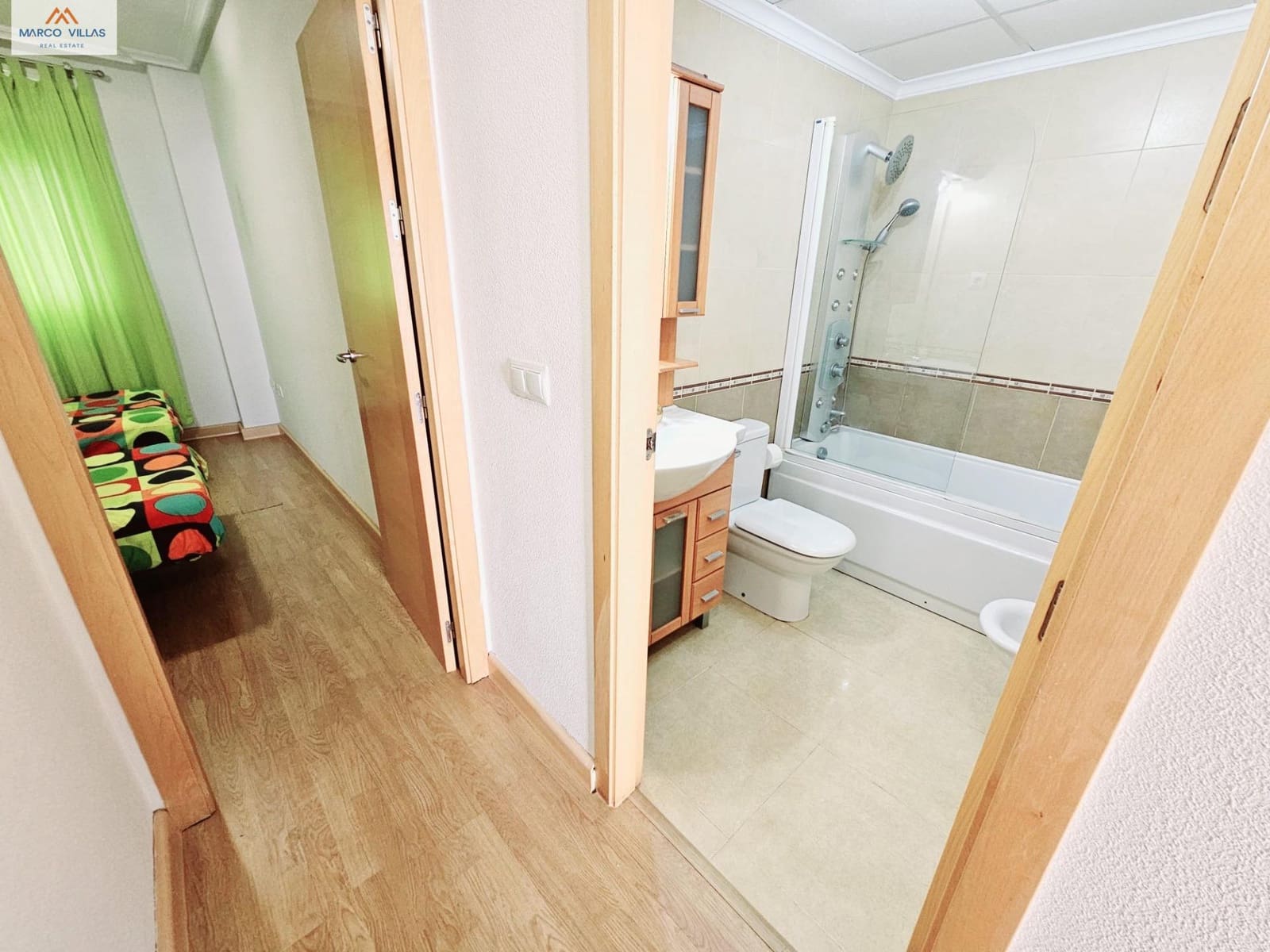 3 bedroom Apartment for sale in Torrevieja - € 159,900 (Ref: 8809738)