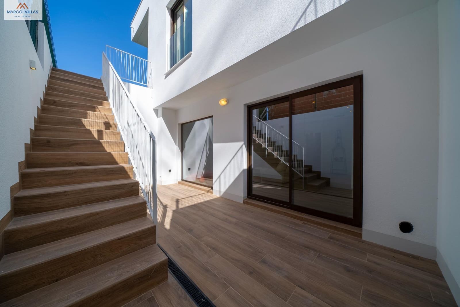 3 bedroom Villa for sale in Finestrat with pool - € 575,000 (Ref: 8809739)