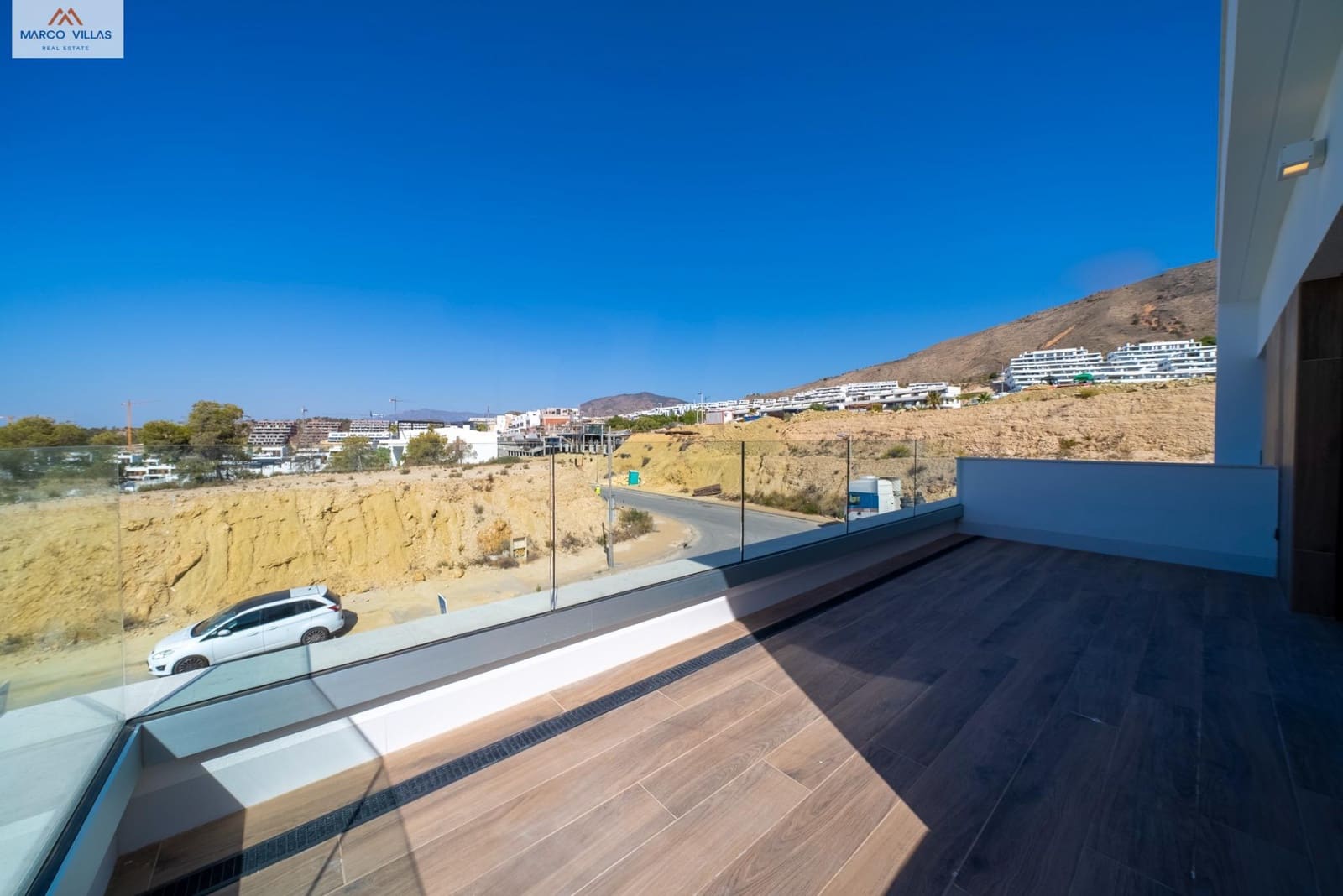 3 bedroom Villa for sale in Finestrat with pool - € 575,000 (Ref: 8809739)