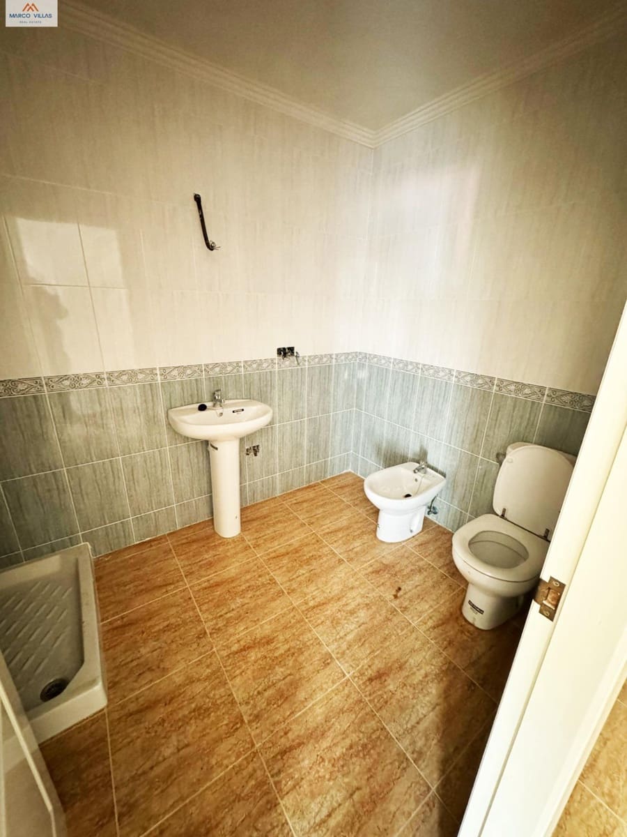 4 soverom Leilighet til salgs i Los Palacios - € 345 000 (Ref: 8809741)