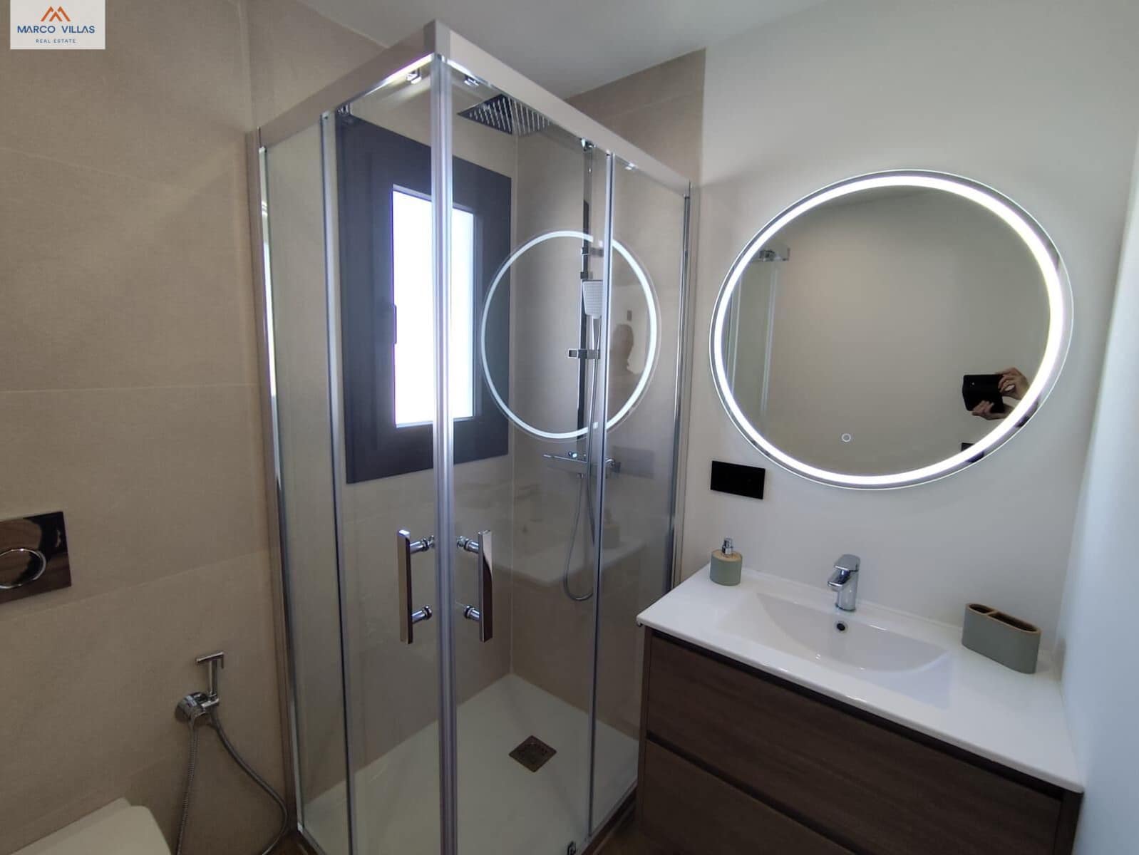 3 bedroom Villa for sale in Torrevieja with pool - € 550,000 (Ref: 8857143)