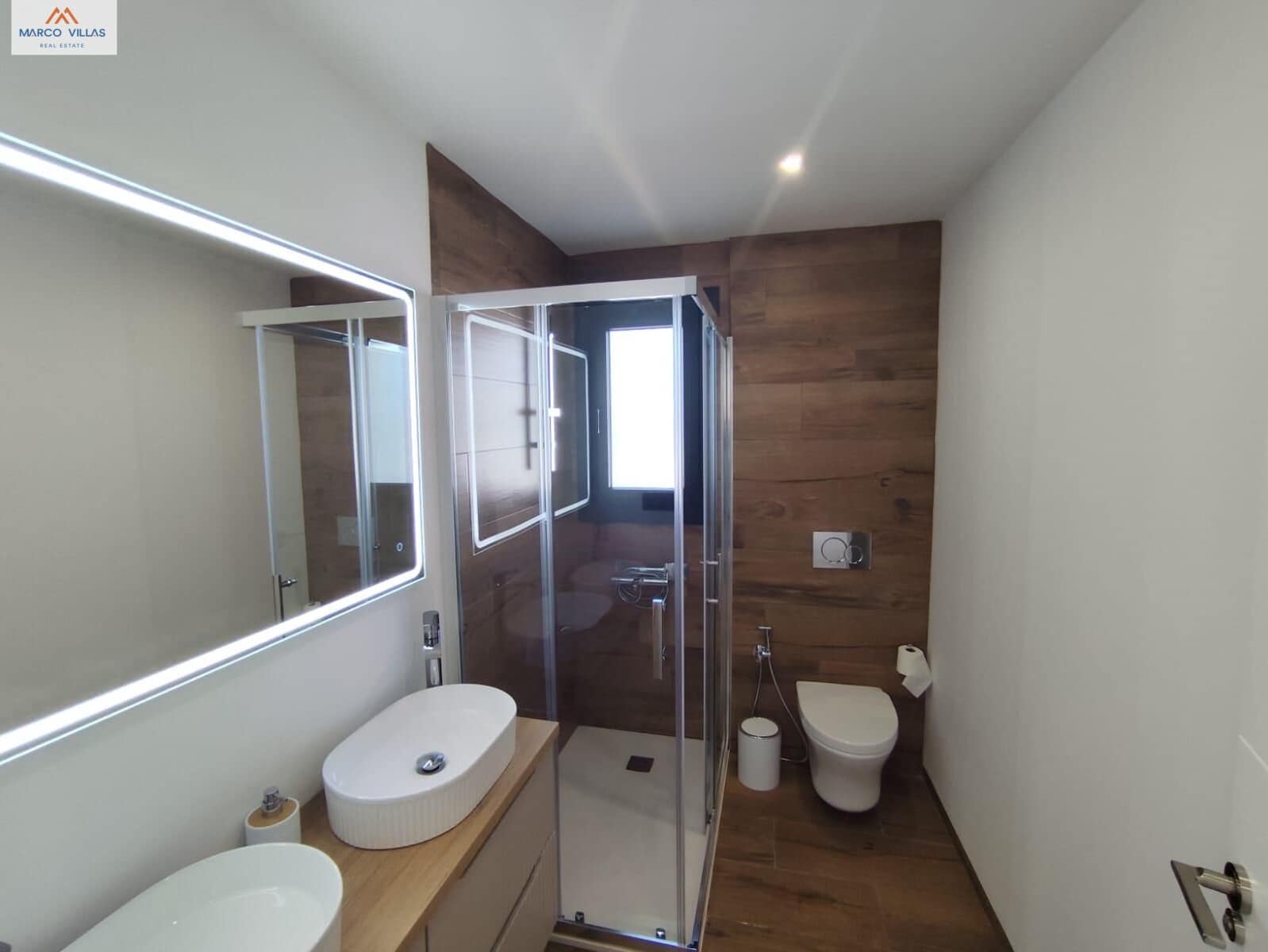 3 bedroom Villa for sale in Torrevieja with pool - € 550,000 (Ref: 8857143)