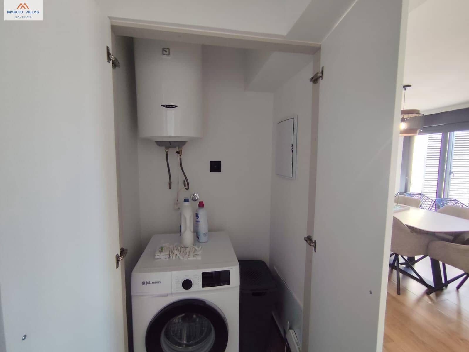 3 bedroom Villa for sale in Torrevieja with pool - € 550,000 (Ref: 8857143)