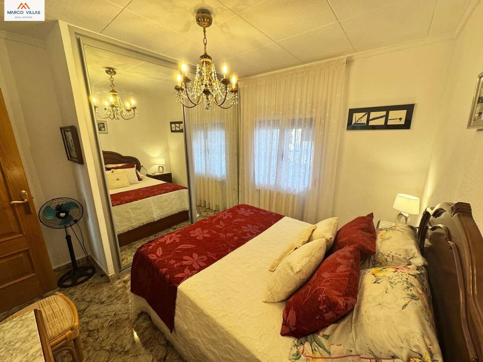 6 Zimmer Villa zu verkaufen in San Fulgencio mit Garage - 299.000 € (Ref: 8869783)