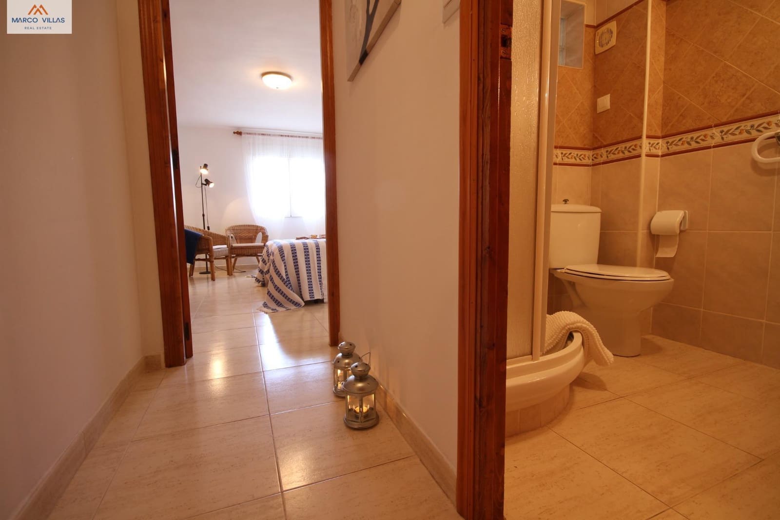 6 Zimmer Villa zu verkaufen in San Fulgencio mit Garage - 299.000 € (Ref: 8869783)