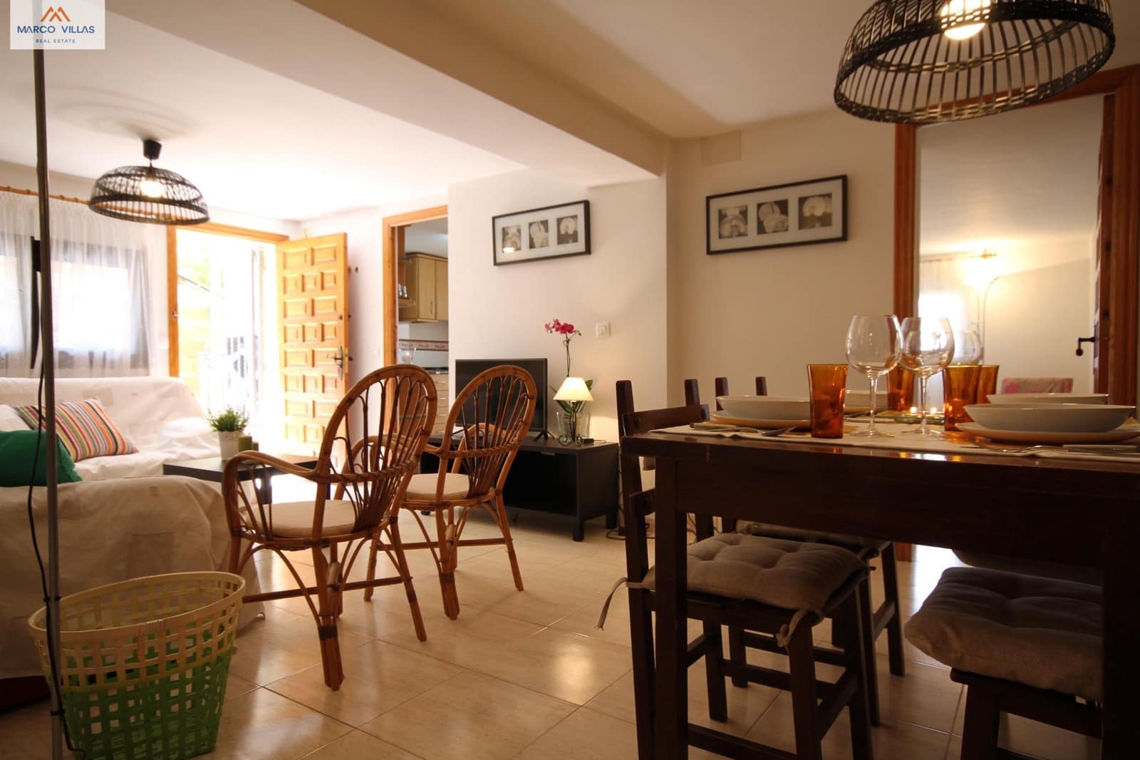 6 Zimmer Villa zu verkaufen in San Fulgencio mit Garage - 299.000 € (Ref: 8869783)