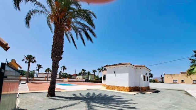 3 sypialnia Willa na sprzedaż w Catral z basenem garażem - 375 000 € (Ref: 8874713)