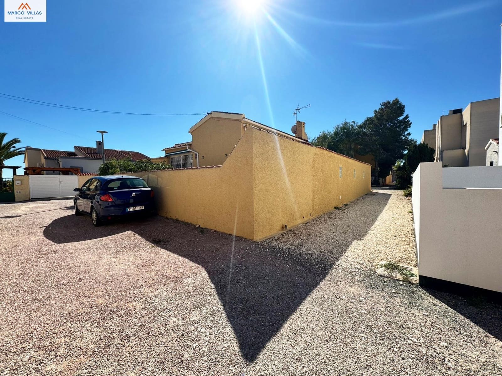 3 bedroom Villa for sale in San Fulgencio - € 230,000 (Ref: 8897013)