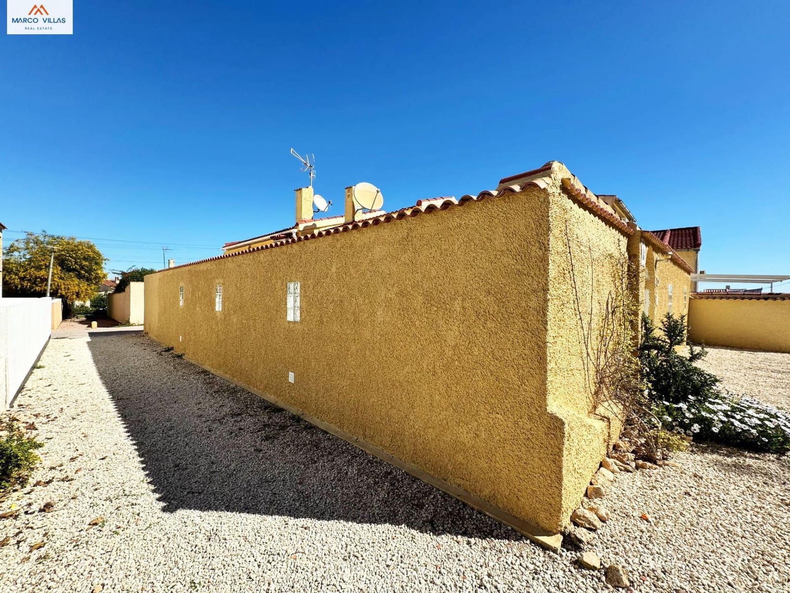 3 bedroom Villa for sale in San Fulgencio - € 230,000 (Ref: 8897013)