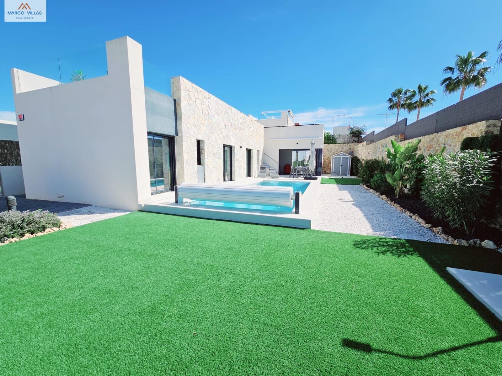 3 makuuhuone Huvila myytävänä paikassa Algorfa mukana uima-altaan - 560 000 € (Ref: 8907762)