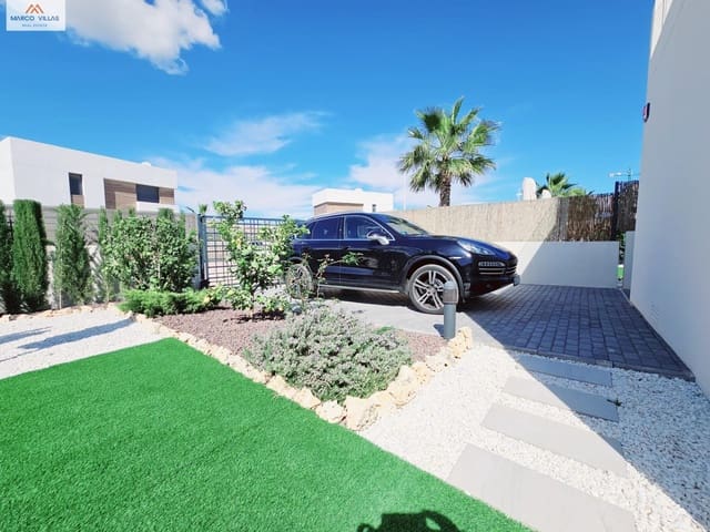 3 makuuhuone Huvila myytävänä paikassa Algorfa mukana uima-altaan - 560 000 € (Ref: 8907762)