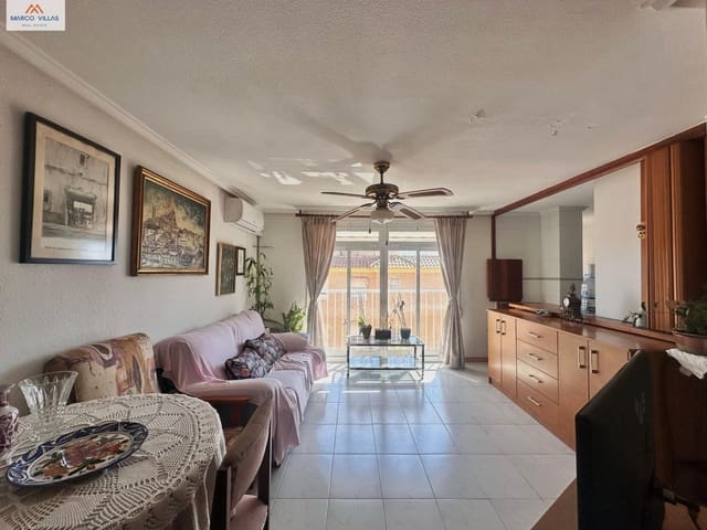 2 bedroom Penthouse for sale in Guardamar del Segura with garage - € 232,000 (Ref: 8921585)