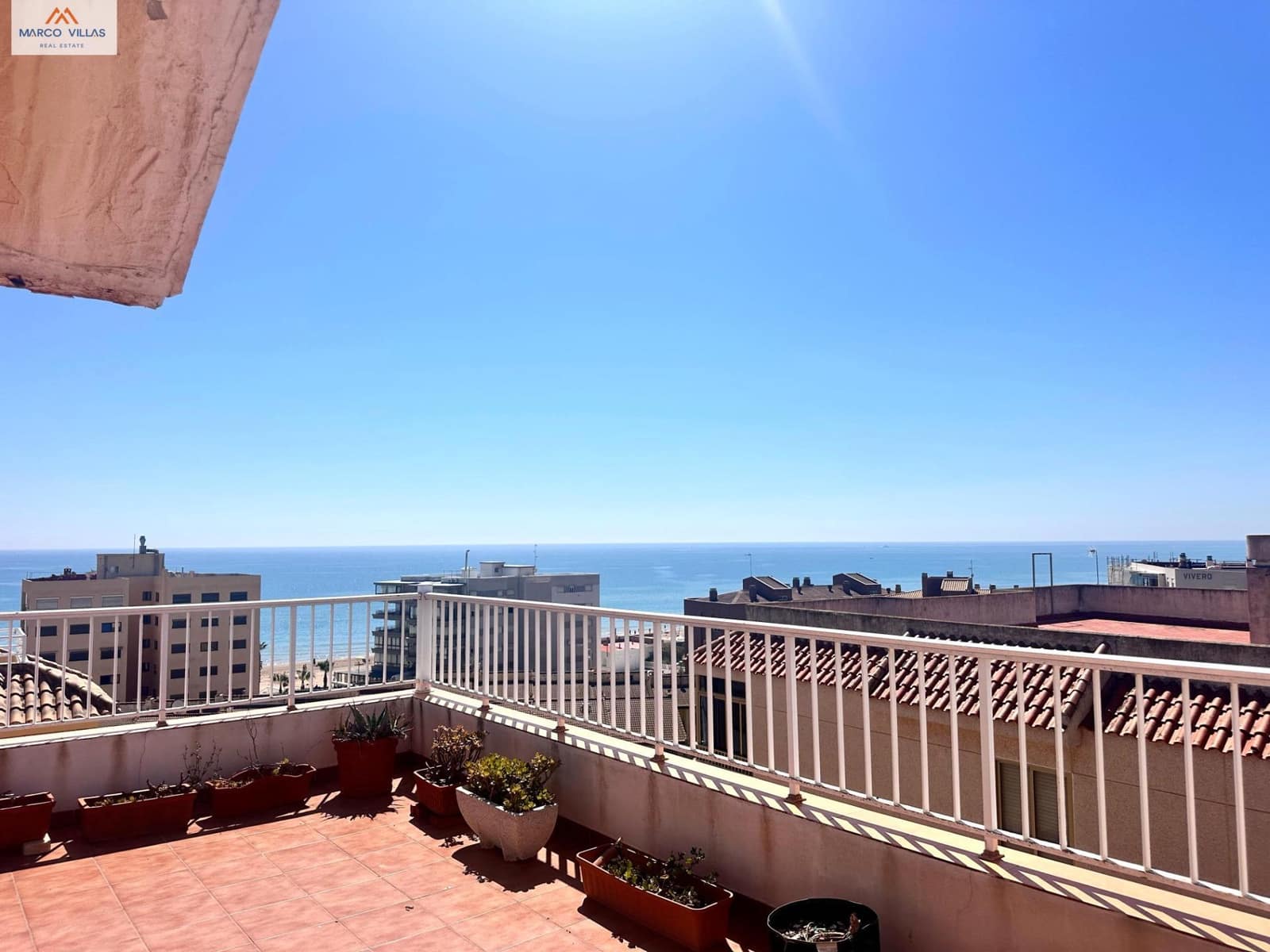 2 soverom Penthouse til salgs i Guardamar del Segura med garasje - € 232 000 (Ref: 8921585)