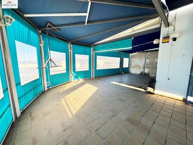 Commercial for sale in San Fulgencio - € 190,000 (Ref: 8954337)