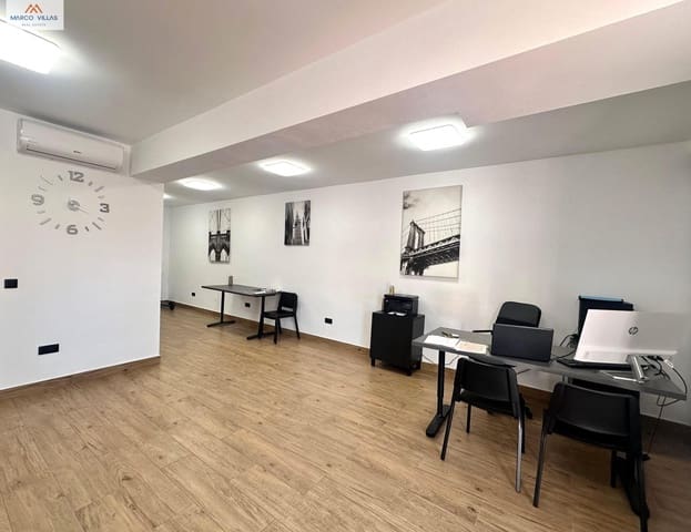 Comercial para venda em Guardamar del Segura - 100 000 € (Ref: 9001605)