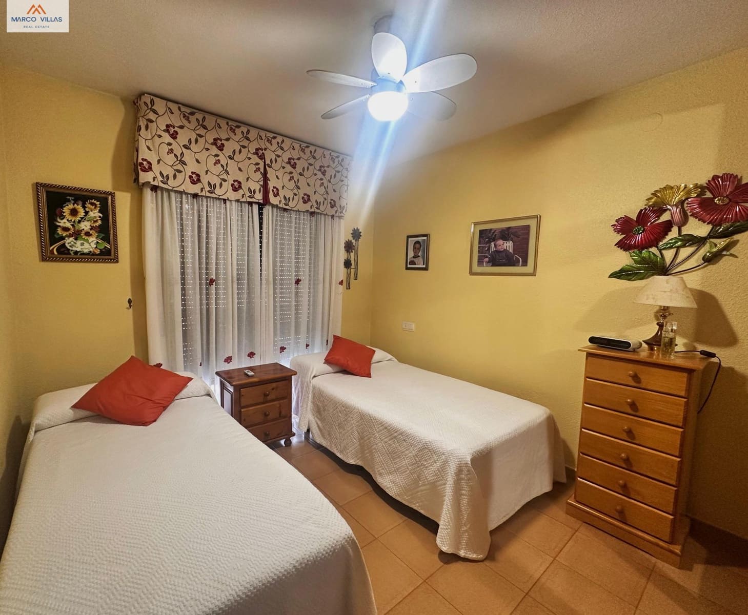 4 bedroom Villa for sale in Guardamar del Segura with pool garage - € 435,000 (Ref: 9003639)