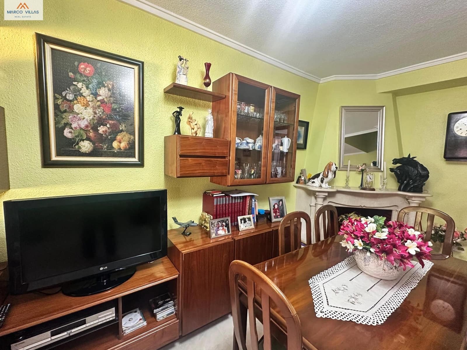 4 bedroom Villa for sale in Guardamar del Segura with pool garage - € 435,000 (Ref: 9003639)