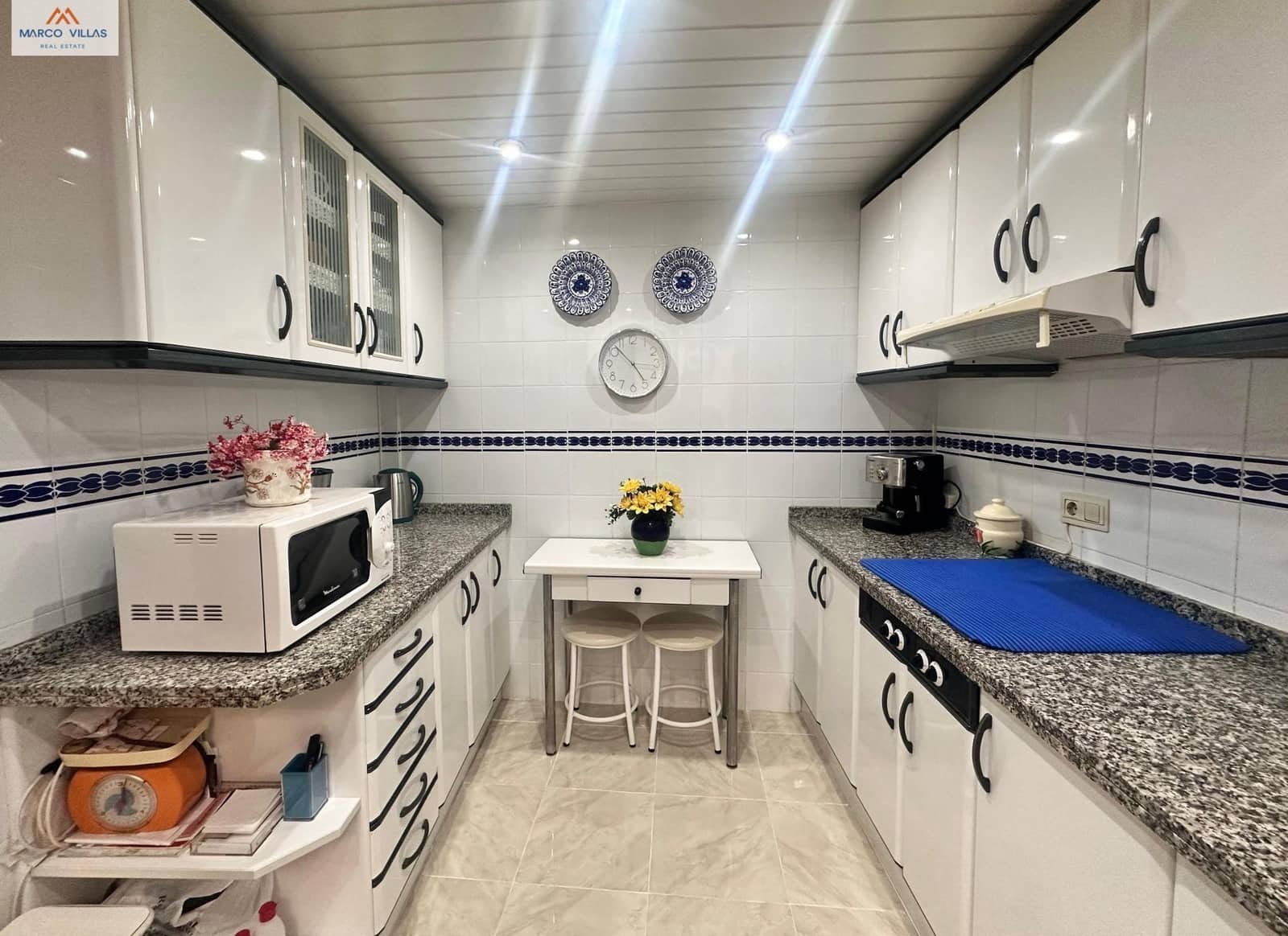 4 bedroom Villa for sale in Guardamar del Segura with pool garage - € 435,000 (Ref: 9003639)