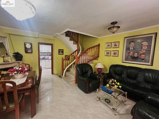 4 slaapkamer Villa te koop in Guardamar del Segura met zwembad garage - € 435.000 (Ref: 9003639)