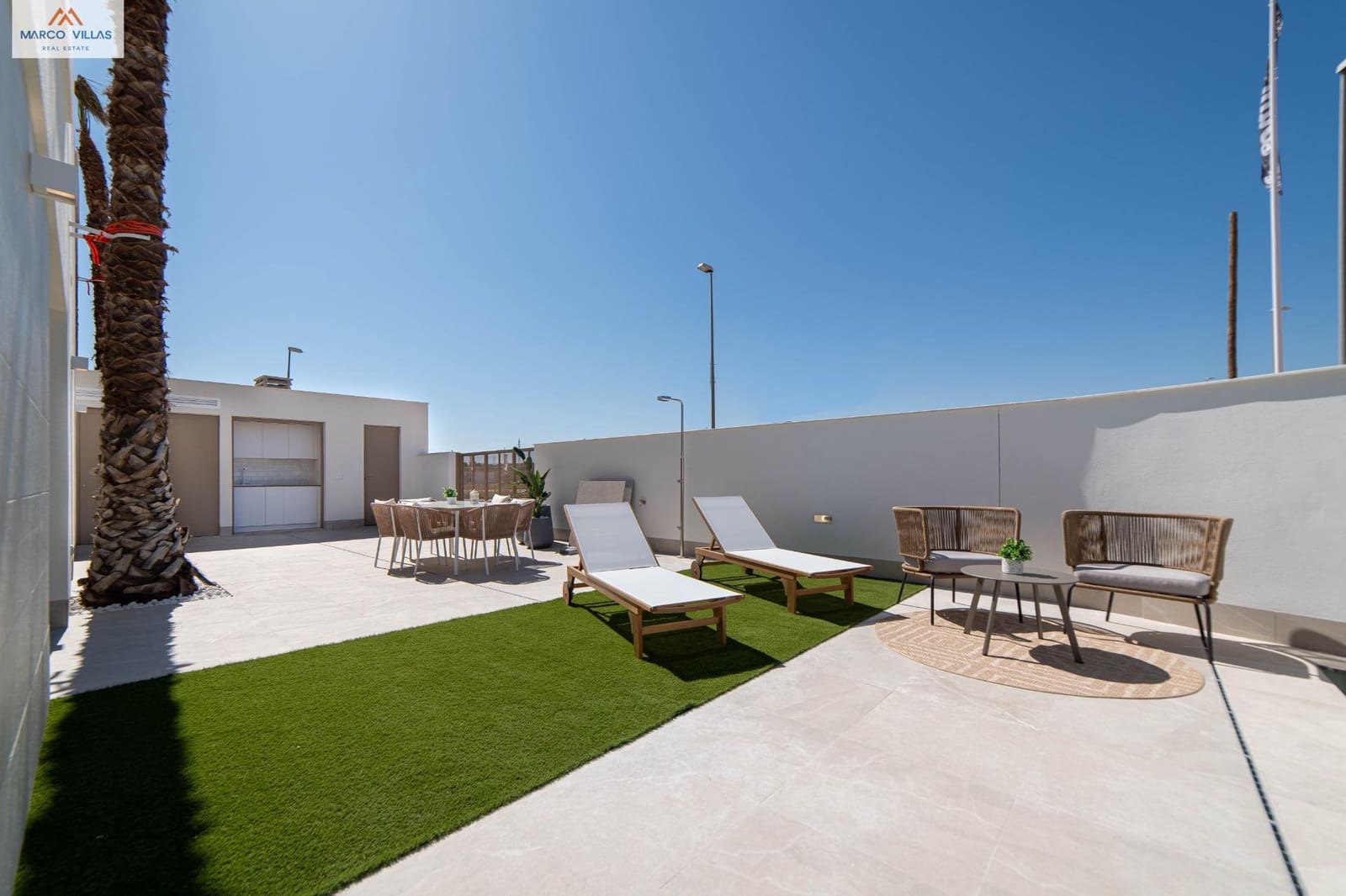 3 bedroom Villa for sale in Ciudad Quesada with pool - € 399,000 (Ref: 9048731)