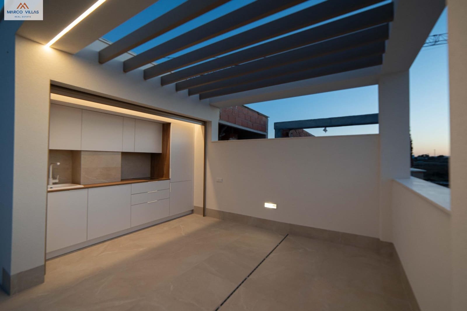 3 bedroom Villa for sale in Ciudad Quesada with pool - € 399,000 (Ref: 9048731)