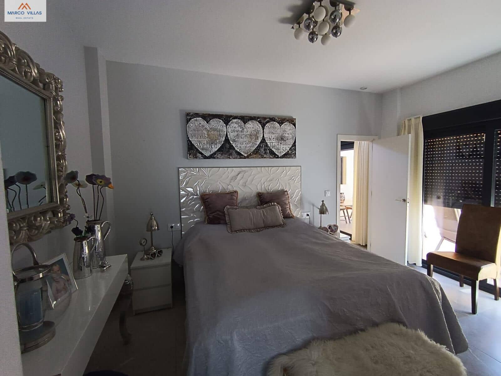 2 soveværelse Bungalow til salg i Daya Nueva med swimmingpool - € 373.200 (Ref: 9147061)